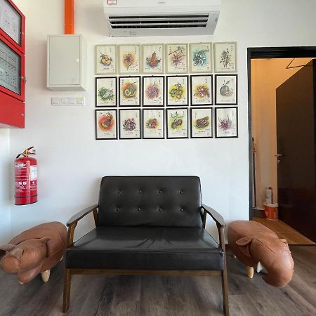 Benutten 99 Hotel Kampong Parit Tengah Luaran gambar